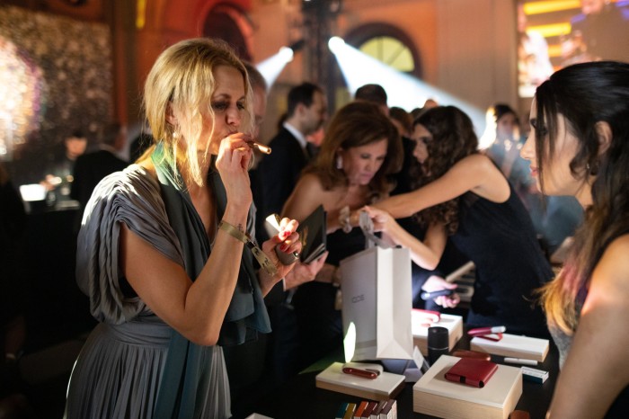 Un stand IQOS în timpul celei de-a 71-a ediții a Premiilor Bambi din Baden-Baden, Germania, în 2019