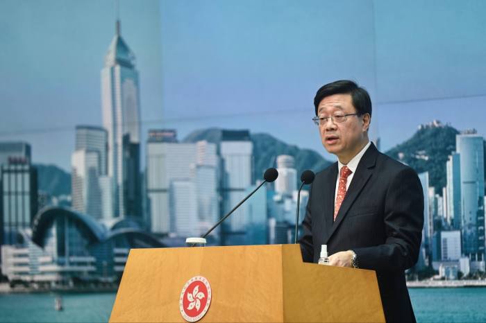 John Lee, șeful executivului din Hong Kong