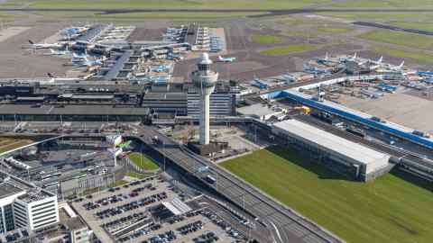 Vedere aeriană a aeroportului Schiphol, lângă Amsterdam