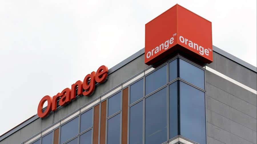 Șeful Orange spune că piața investițiilor în infrastructura de telecomunicații este „ciudată