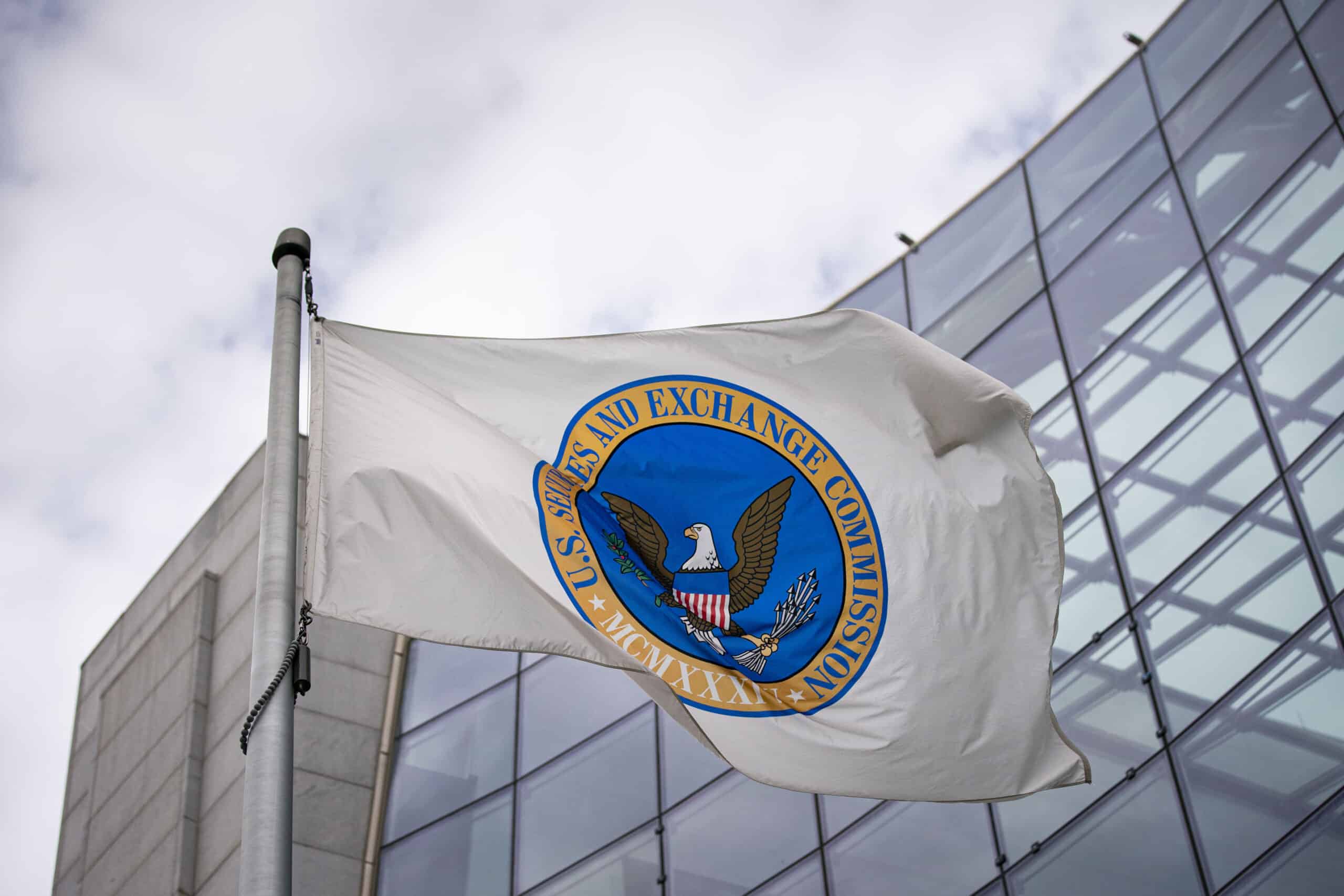Democrații americani orchestrează atacul asupra cripto-ului