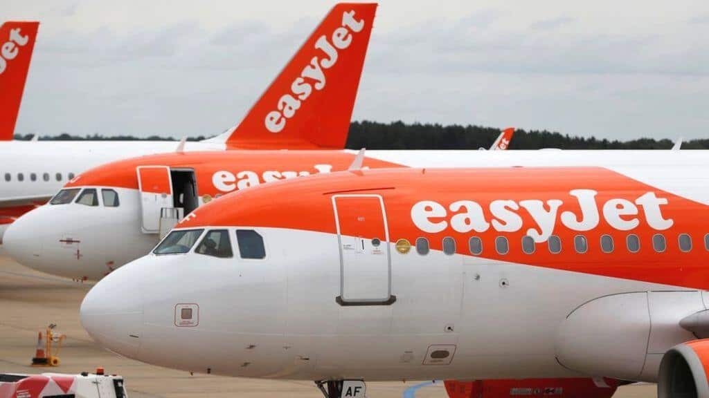 114808791 easyjet