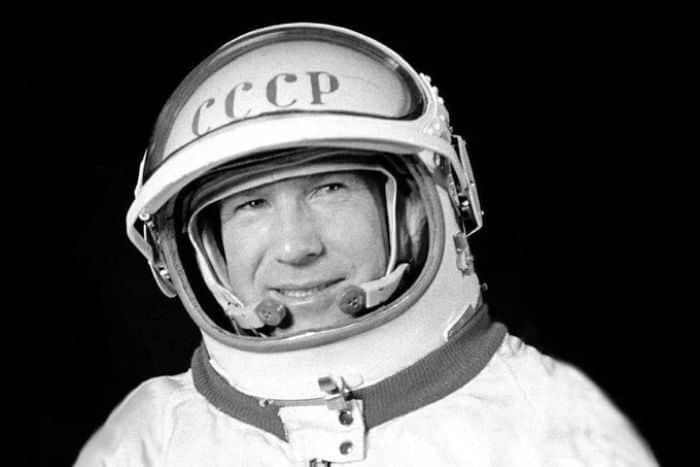 A murit Alexei Leonov, primul om care părăsit o navetă spațială pentru a ieși în cosmos
