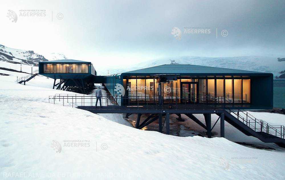 O bază de 100 milioane de dolari, construită de o companie chineză, a fost inaugurata de Brazilia in Antarcticaa