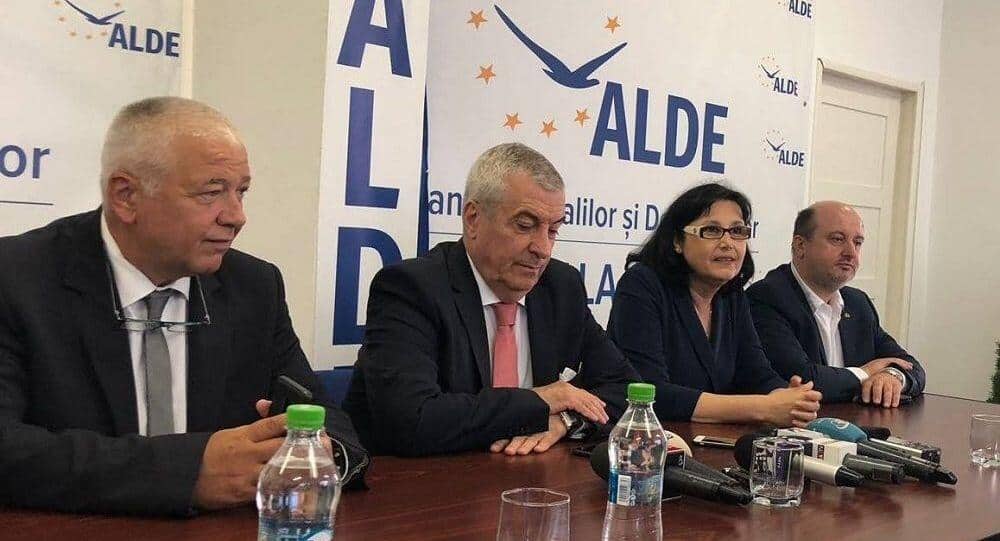 Doi secretari de stat și directorul ROAID au fost excluși din ALDE