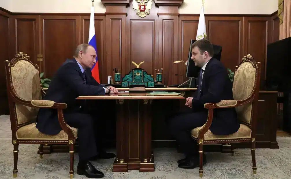 Vladimir Putin a semnat un decret prin care Maxim Oreşkin a devenit „şeful grupului de lucru interdepartamental” creat pentru a da o replică la sancţiunile dure impuse de Occident împotriva Rusiei