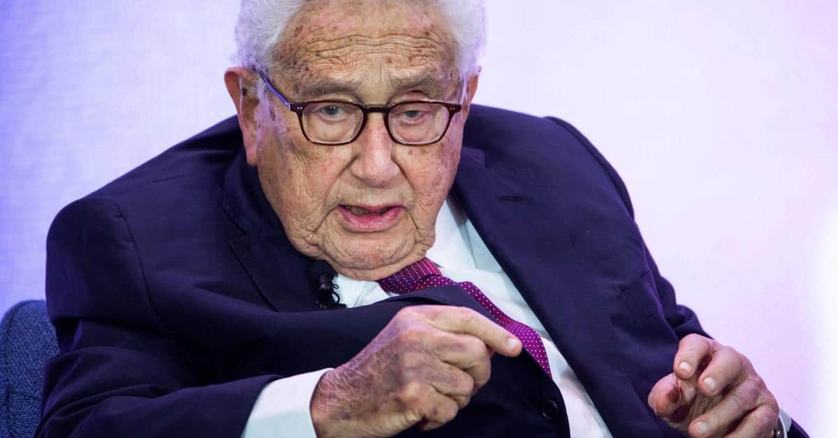 Henry Kissinger susţine aderarea Ucrainei la NATO: O Ucraină neutră nu mai are sens