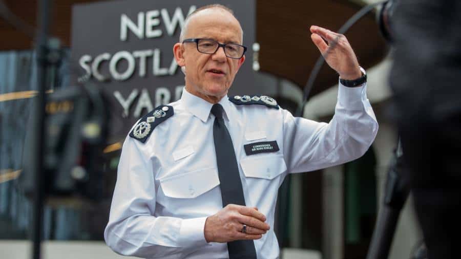 Șeful de la Met spune că Londra ar trebui să vadă progrese „lună de lună” în domeniul poliției