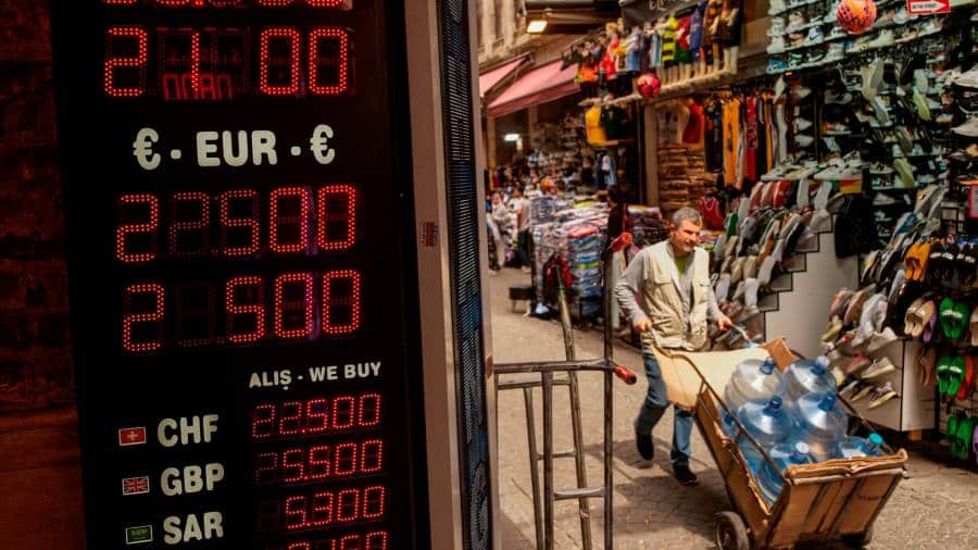 Cu Erdogan în fruntea alegerilor din Turcia, investitorii trebuie să revizuiască riscurile