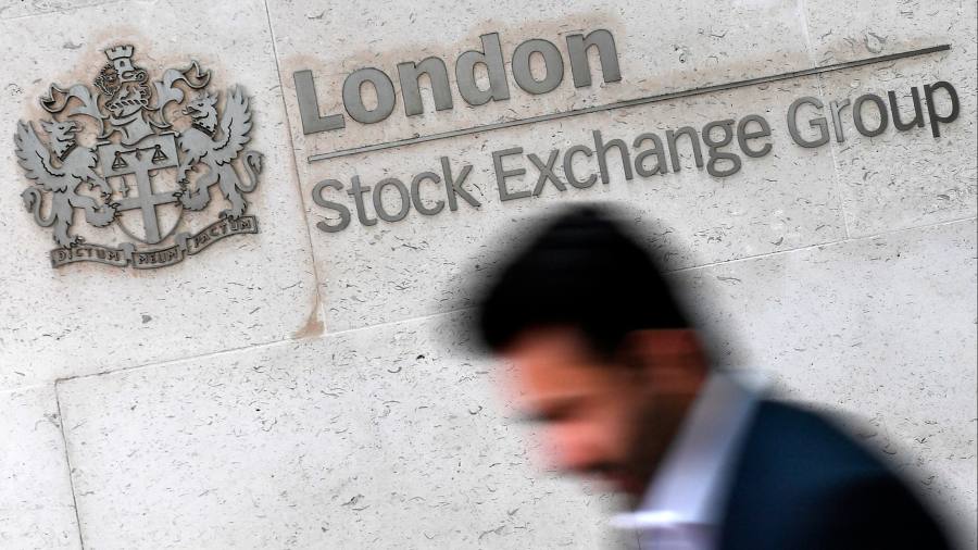 Evaluările și volumele scăzute fac ca listările de la Londra să fie ușor de aruncat la gunoi