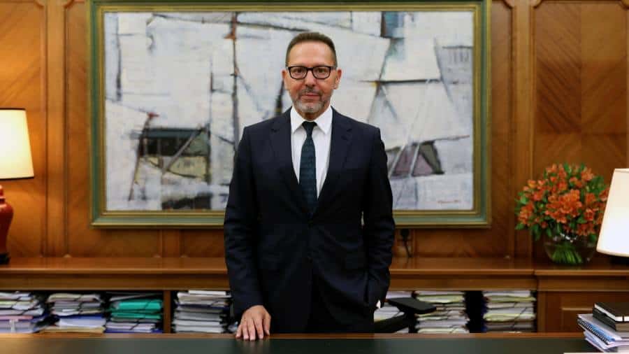 Yannis Stournaras: Grecia se află la câteva luni distanță de ratingul de investiție