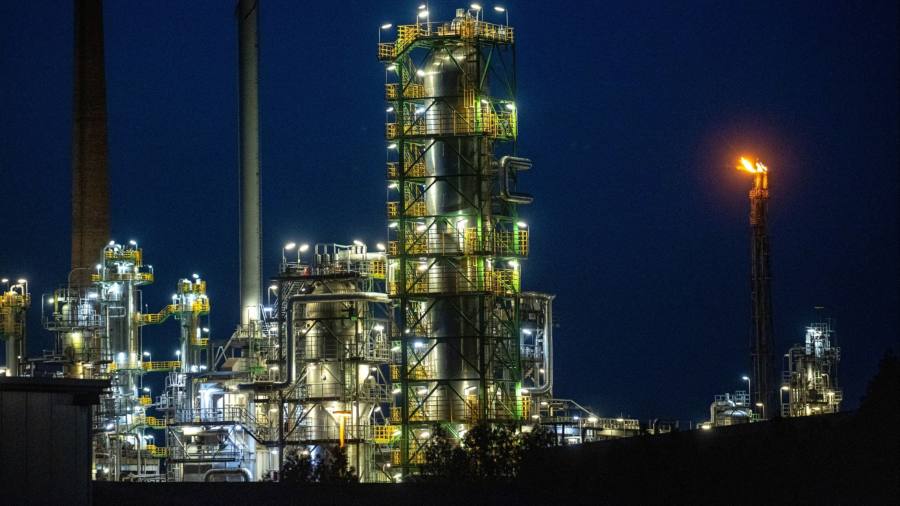 Războiul economic al Rusiei cu Occidentul trece pe o nouă linie de front