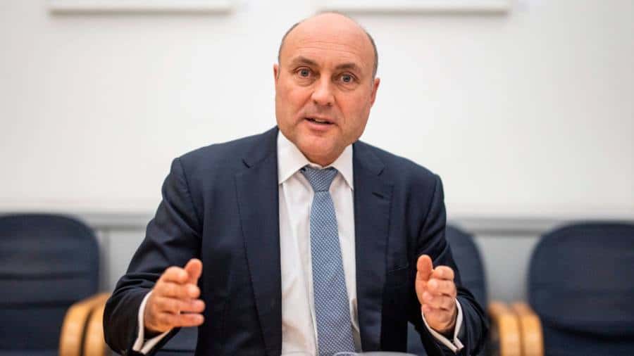 Ministrul City of London atacă reforma de reglementare emblematică