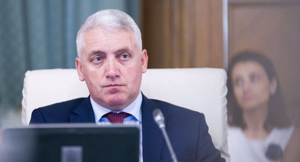 Adrian Țuțuianu: Pro România nu exclude susținerea Gabrielei Firea sau a lui Tăriceanu la președinție