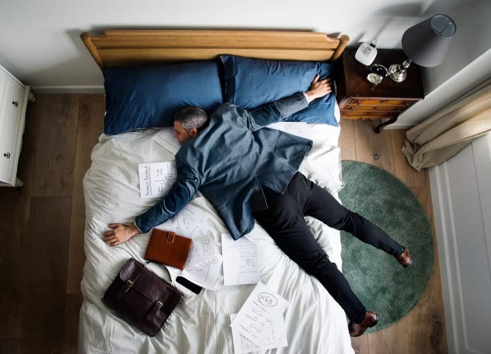 Ce este burnout-ul și cum îl putem preveni?