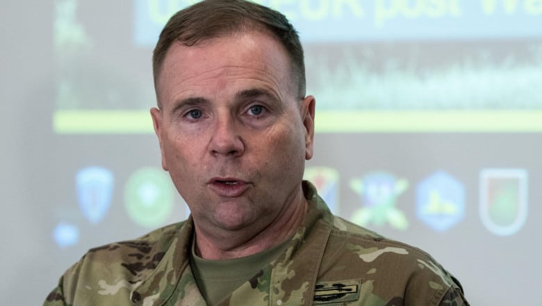Atacurile cibernetice asupra porturilor Bremerhaven şi Hamburg, împiedica semnificativ eforturile NATO de a trimite întăriri aliaților
