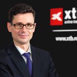 Claudiu Cazacu Consulting Strategist in cadrul XTB Romania scaled 2