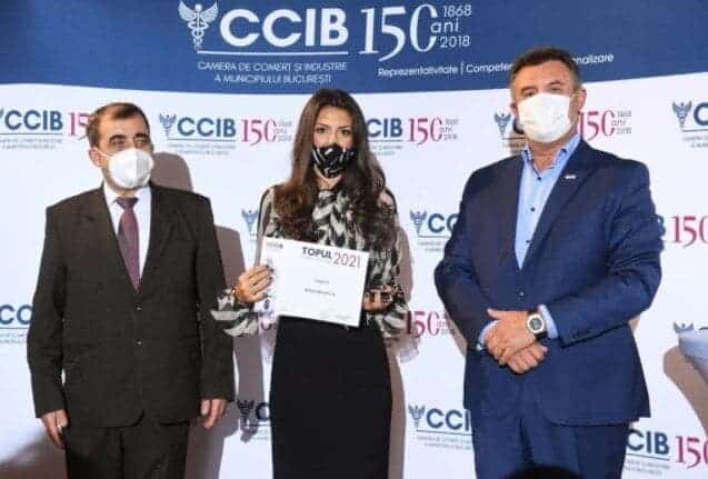 Compania RecicladʹOR SA a primit trofeul pentru locul 1 la domeniul de activitate și clasa de mărime corespunzătoare
