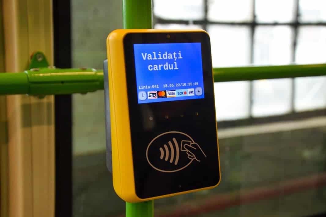 Compania de transport public din București va da abonamente pentru studenți doar prin intermediul aplicației mobile