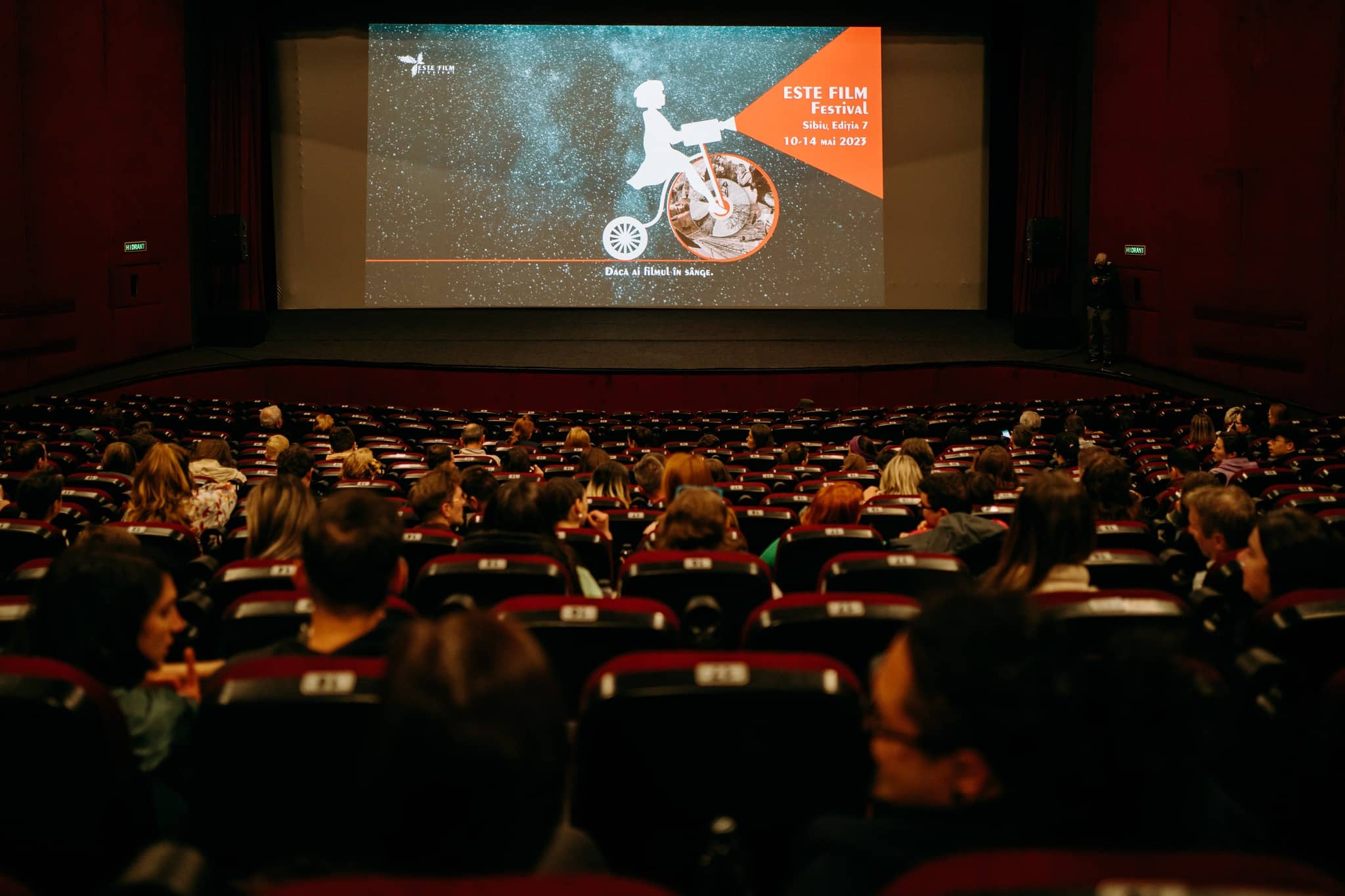 Cronică de film românesc – Festivalul de Film de la Este: Crises & Catharsis