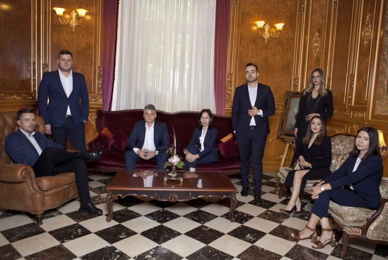 Interviu cu avocatul Flavius Crâznic, specializat  în Drept Penal – Comercial (White-Collar Crime) și fondator al Casei de Avocatură „Crâznic și Asociații”