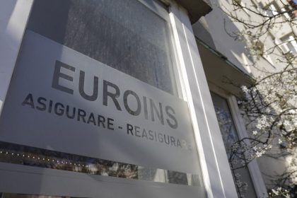 Euroins incearca sa recupereze licenta din Romania planuieste sa continue