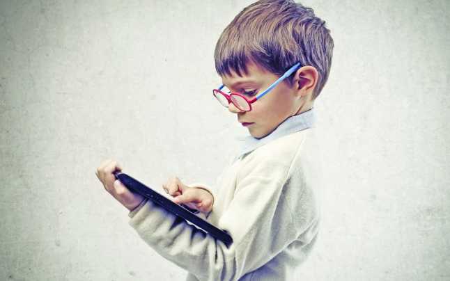 Linia telefonică de asistență pediatrică PEDITEL dezvoltă o aplicație mobilă care va permite și apeluri video și se transformă într-un hub de telemedicină