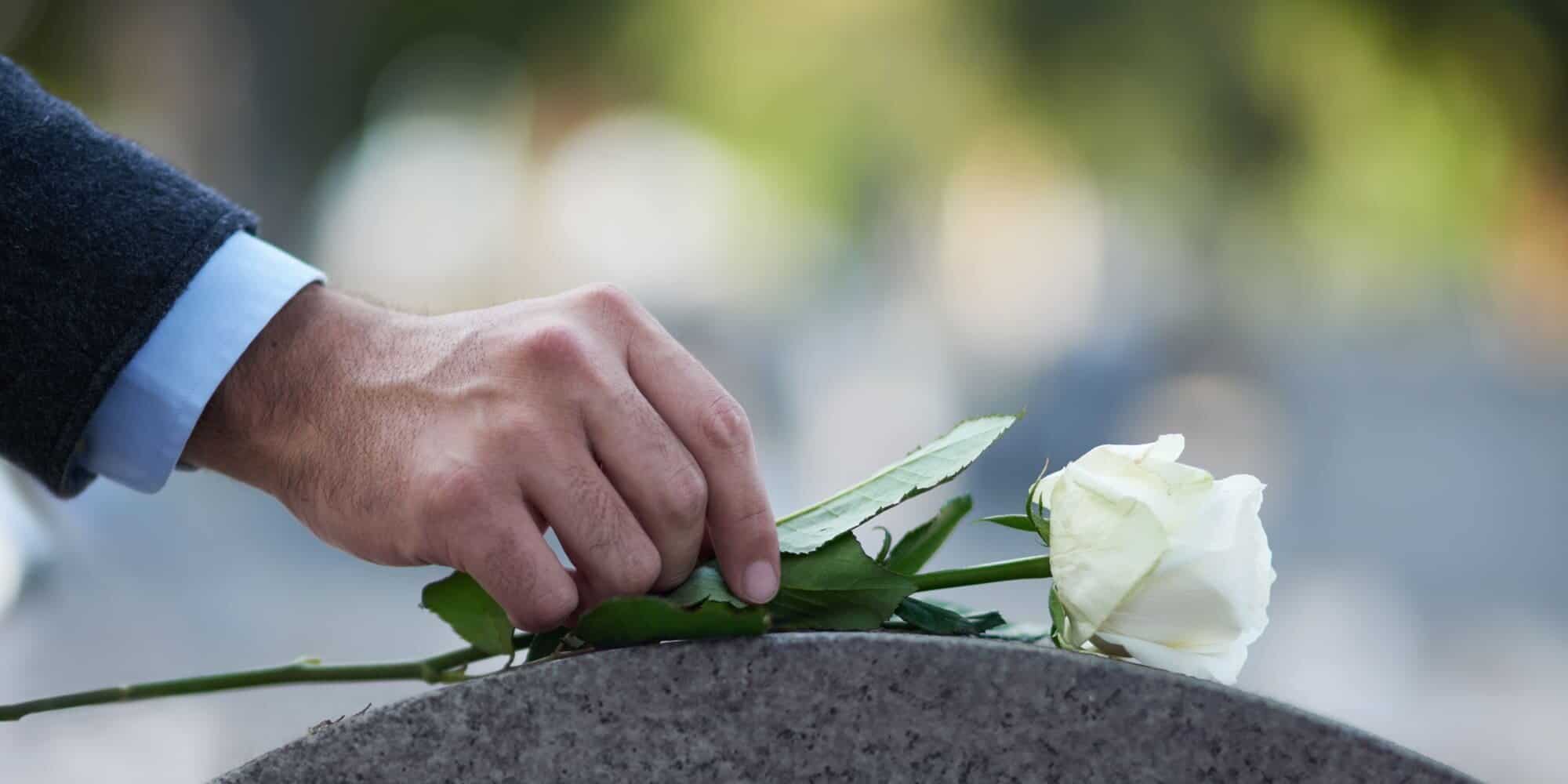 Alege servicii funerare Craiova pentru ca defunctul să fie înmormântat așa cum se cuvine