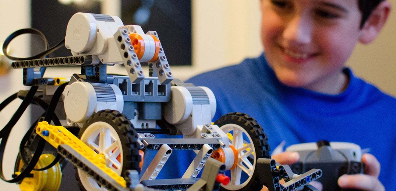 Avantajele unui curs robotica copii Craiova