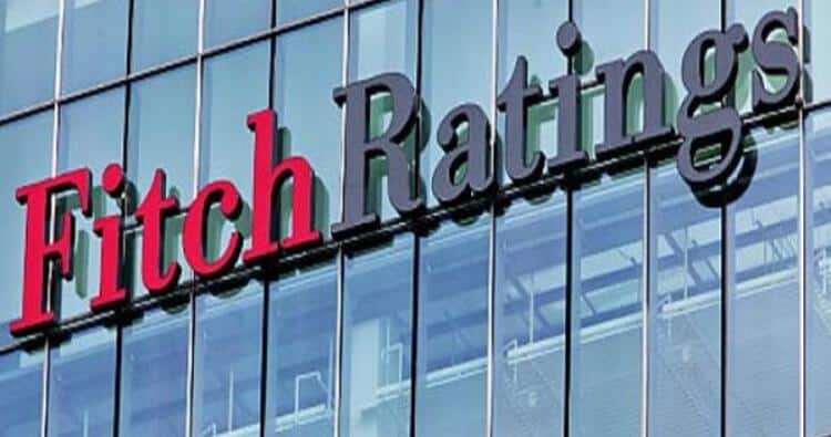 Agenţiile de rating aruncă la gunoi ratingul Rusiei
