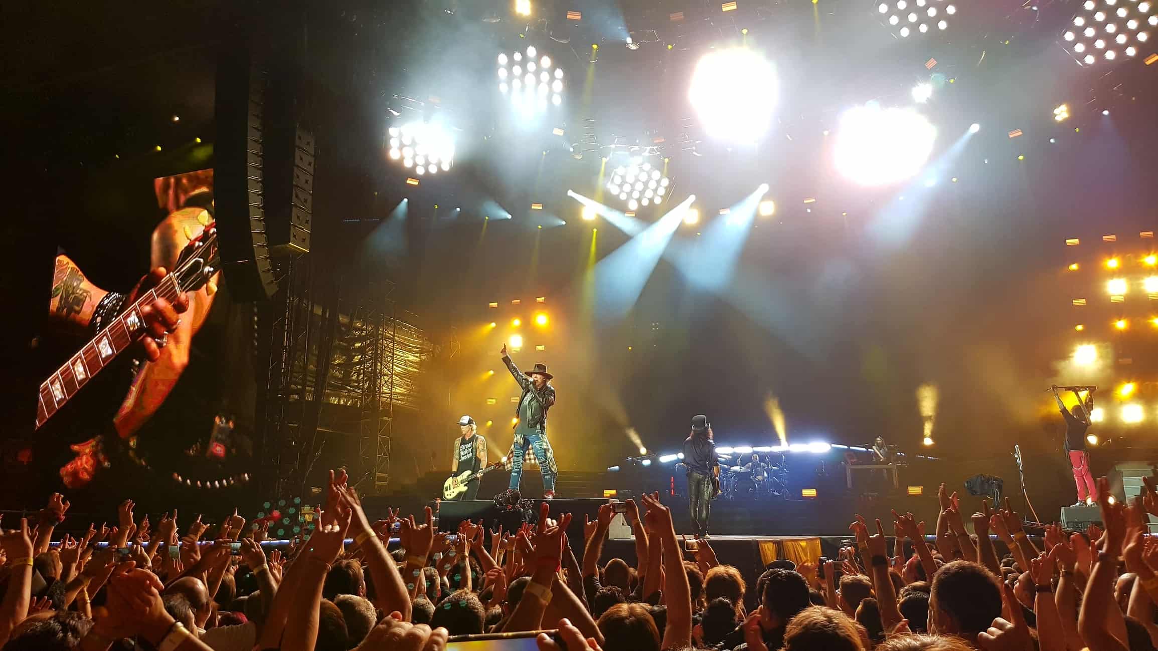 Guns N’ Roses, cu Axl Rose, Slash și McKagan, va concerta la București în iulie