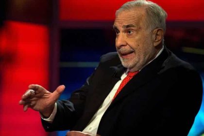 Icahn spune ca a fost lovit de un blitzkrieg