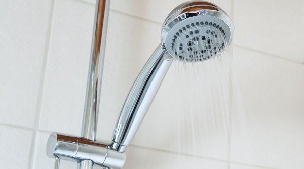 Termoenergetica: Încă zece zile fără apă caldă în Bucureşti