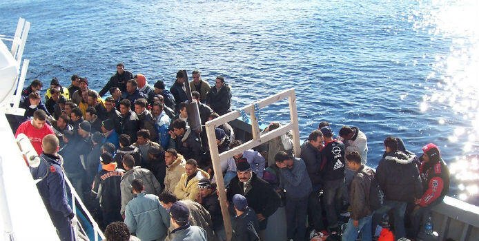 Franța vrea să reintroducă o nouă cotă de imigranți care provin din afara granițelor UE