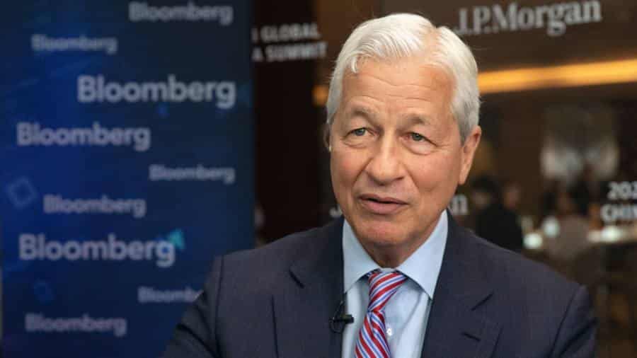 Jamie Dimon avertizeaza ca incertitudinea provocata de Beijing ar putea