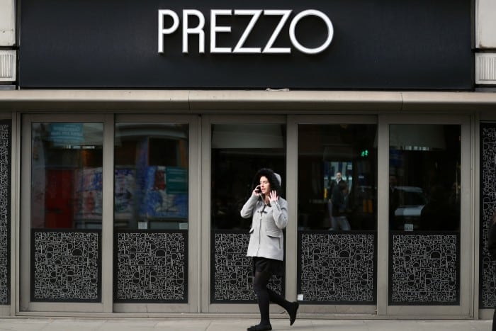 Lanțurile de restaurante de pe piața britanică se luptă pentru supraviețuire după Covid și costul vieții