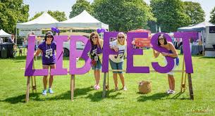 Târgul de carte LibFest va fi organizat în Brașov, în perioada 18-21 august