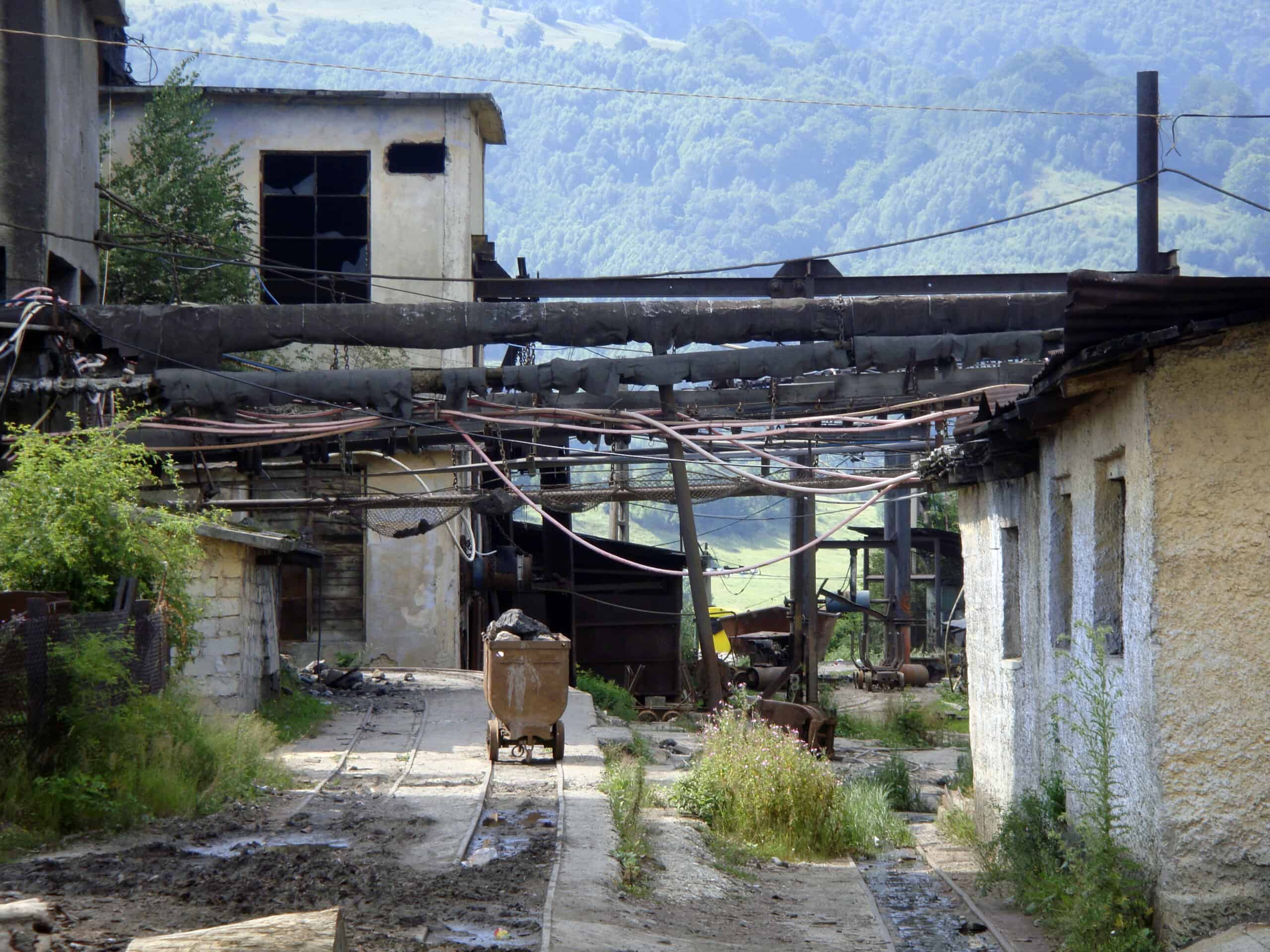 Minele de cărbune abandonate din România au eliberat tone de metan în aer