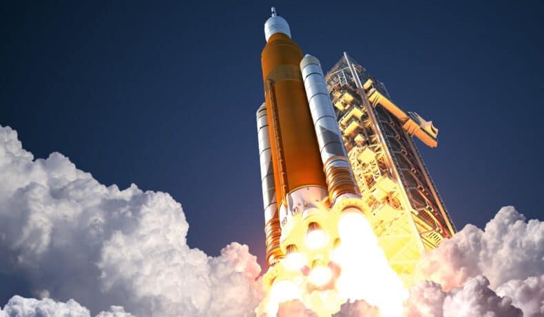 NASA a lansat cea mai puternică rachetă construită vreodată