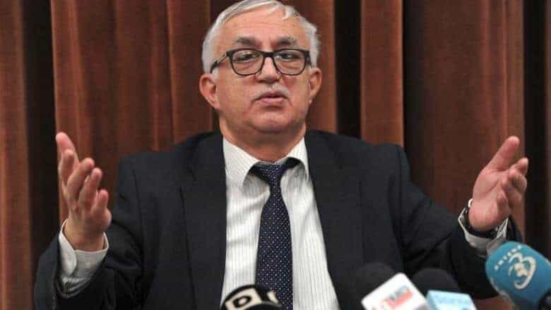 Augustin Zegrean: „Și premierul, și președintele sunt în afara Constituției”