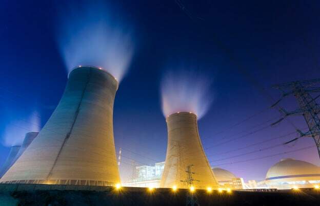 Guvernul francez cere companiei EDF un plan de redresare a energiei nucleare