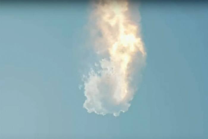 O rachetă SpaceX explodează înainte de a ajunge pe orbită