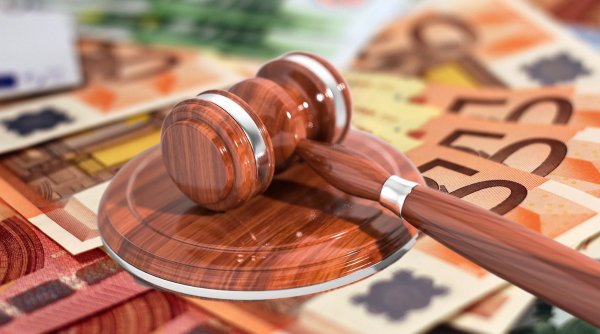 Pensiile speciale ale parlamentarilor au fost eliminate