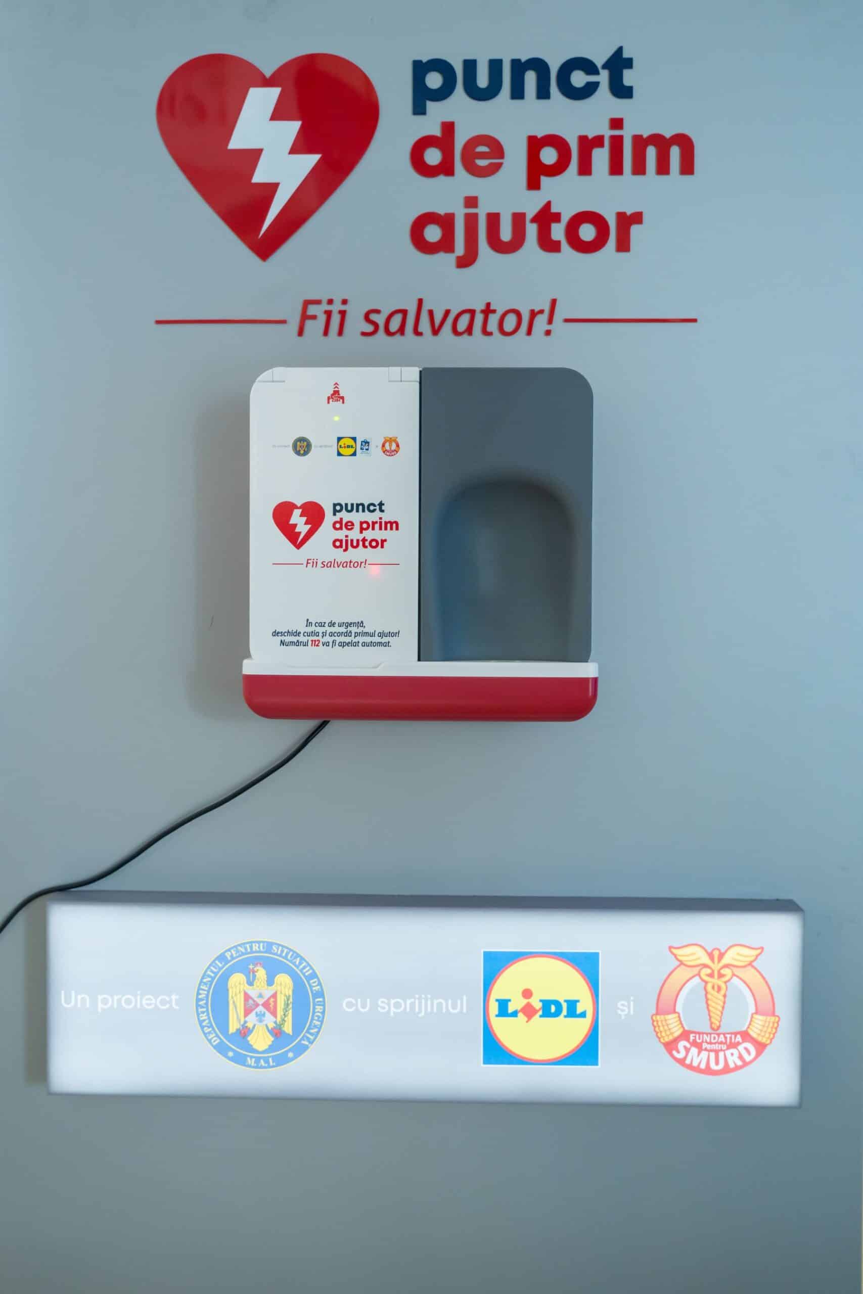 Peste 50 de defibrilatoare au fost instalate în magazinele Lidl și în spațiile publice din București