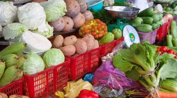 Producatorii de fructe si legume pot obtine pana la 300000