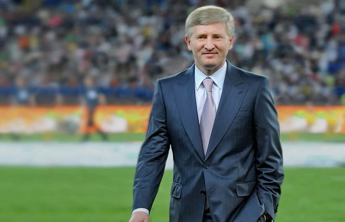 Rinat Akhmetov a întors armele și-l atacă pe Vladimir Putin