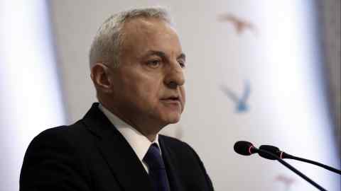 Rolls-Royce lansează o analiză amplă în cadrul unei oferte de redresare