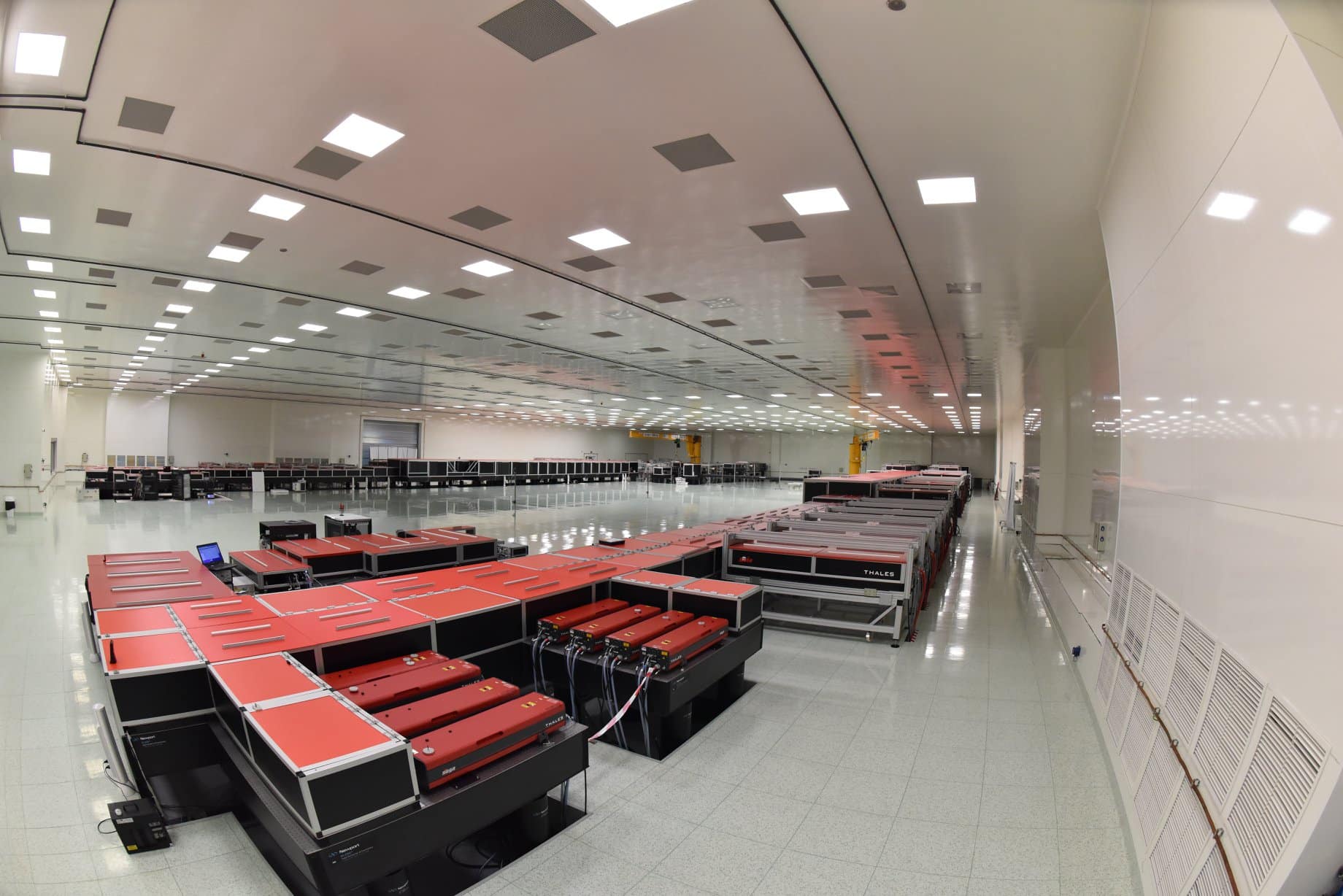 România va colabora cu Universitatea Stanford pentru laserul de la Măgurele