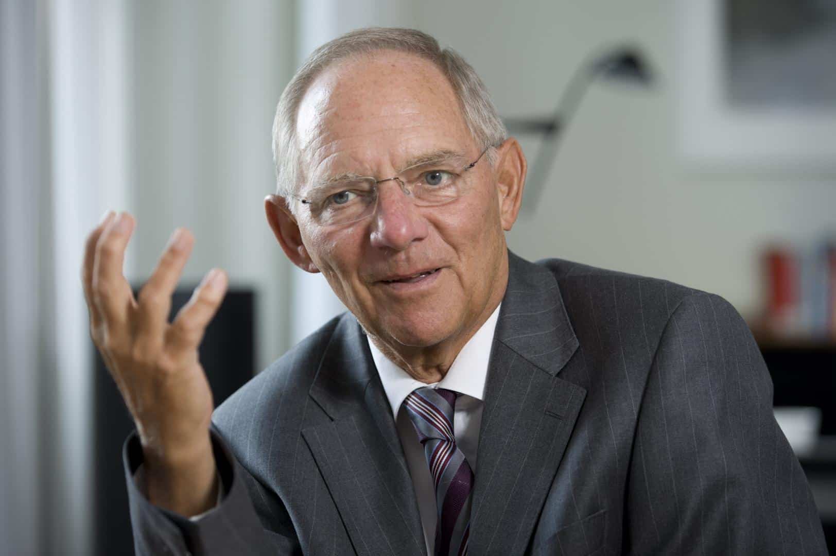 Wolfgang Schäuble: Pilonii esenţiali ai democraţiei sunt ameninţaţi