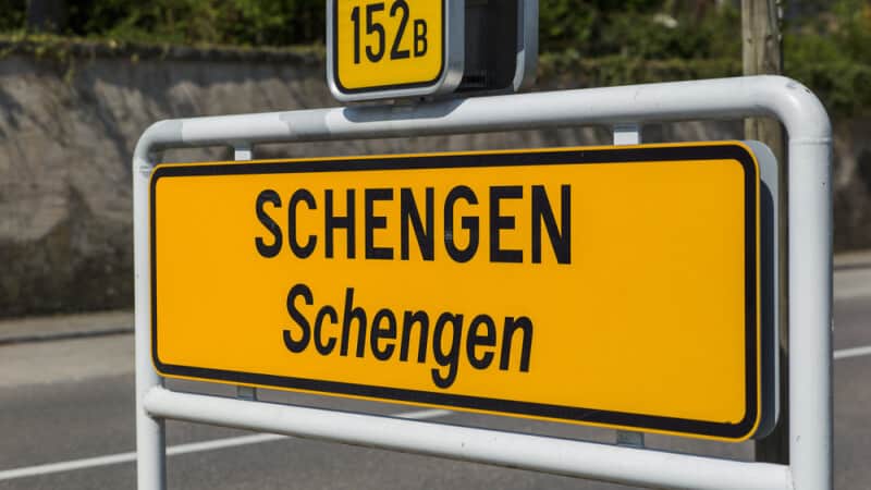 Suedia blochează aderarea României la Schengen
